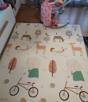 Nesklopivi D&B tepih od pene sa dva lica Magična šuma+Zimske čarolije 120x180x1 cm